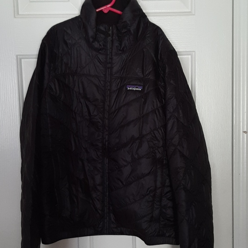 Patagonia black coat size small